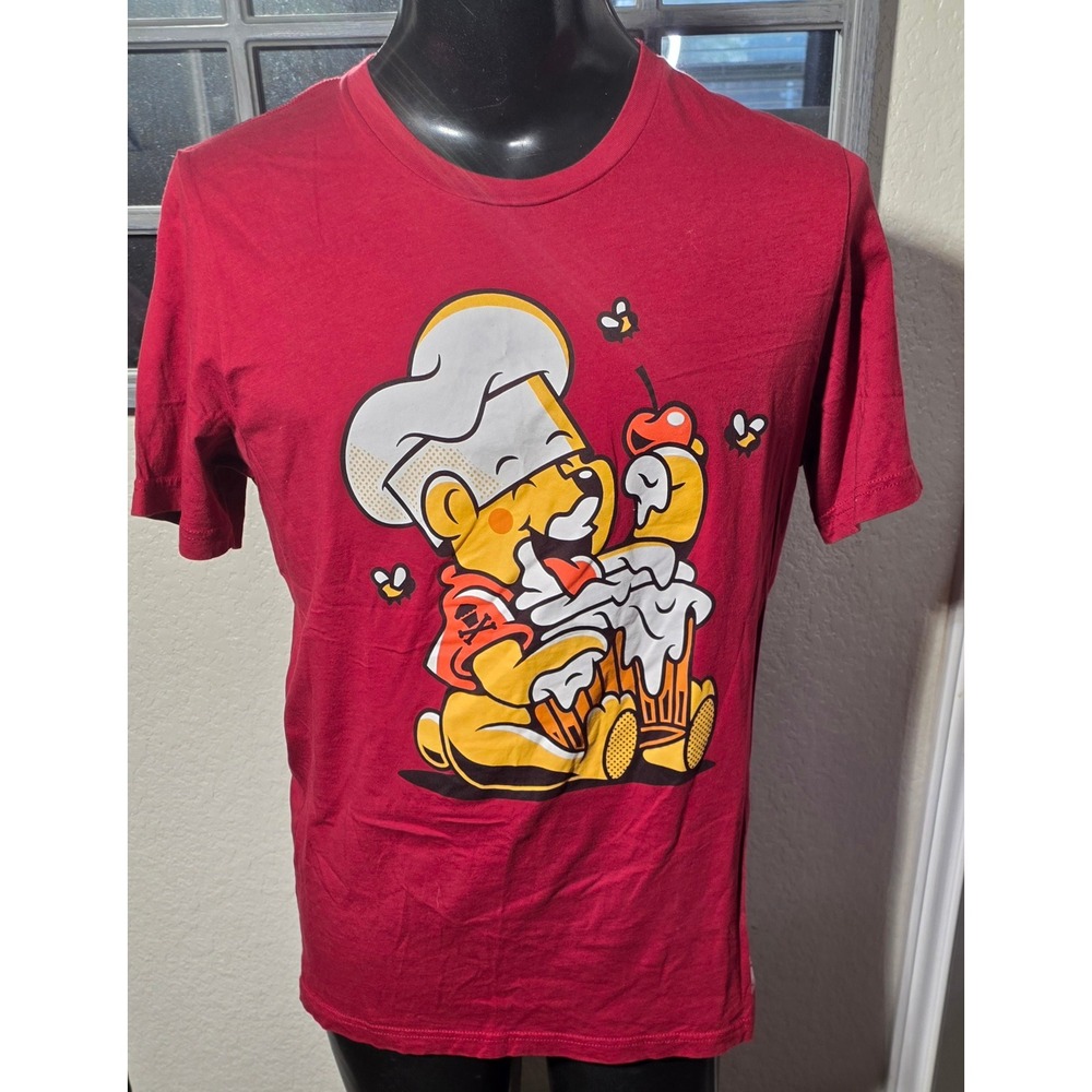 Johnny Cupcakes Red Bear Chef Graphic T-Shirt Mens Large 09-25-20 Release